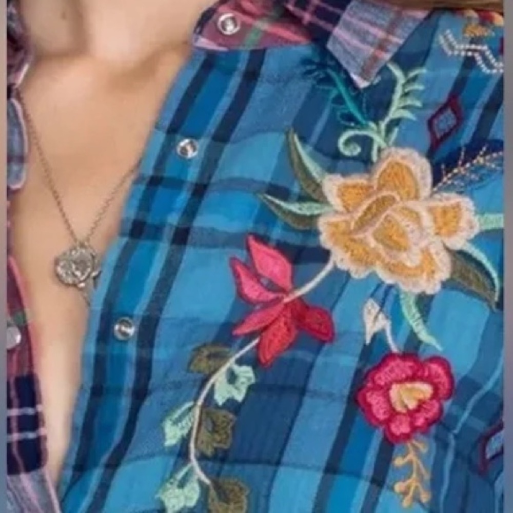 Johnny Was Pink and Blue Plaid Embroidered Eliona snap Button-Up Top - Picture 5 of 16